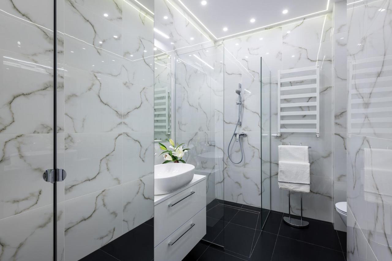 Marszalkowska Center Serviced Apartments Warsaw Exterior photo