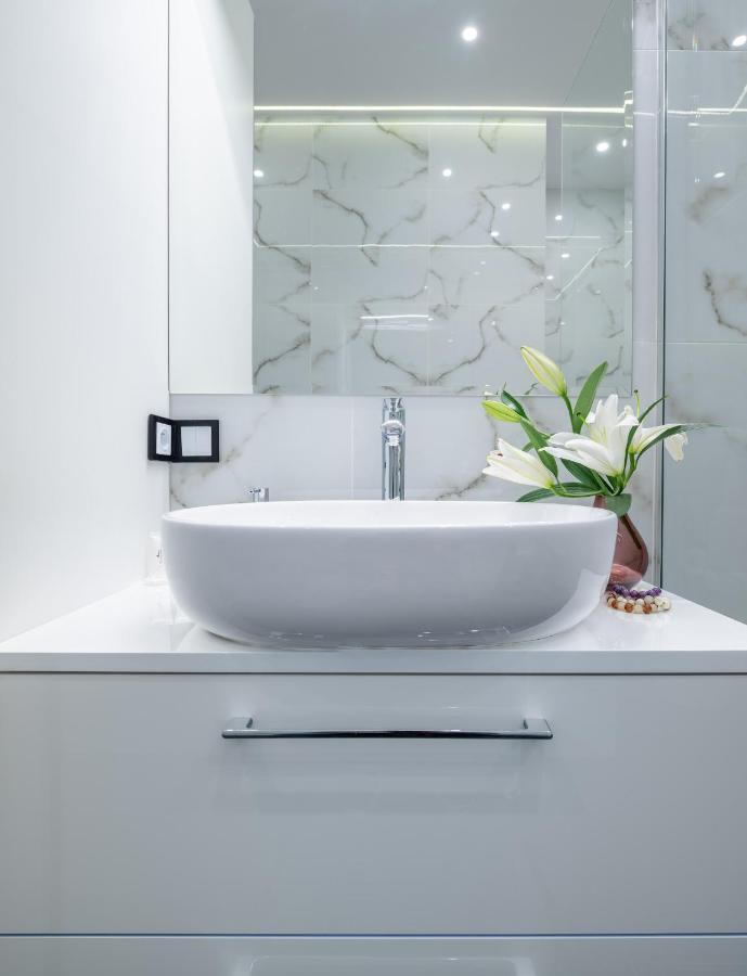 Marszalkowska Center Serviced Apartments Warsaw Exterior photo